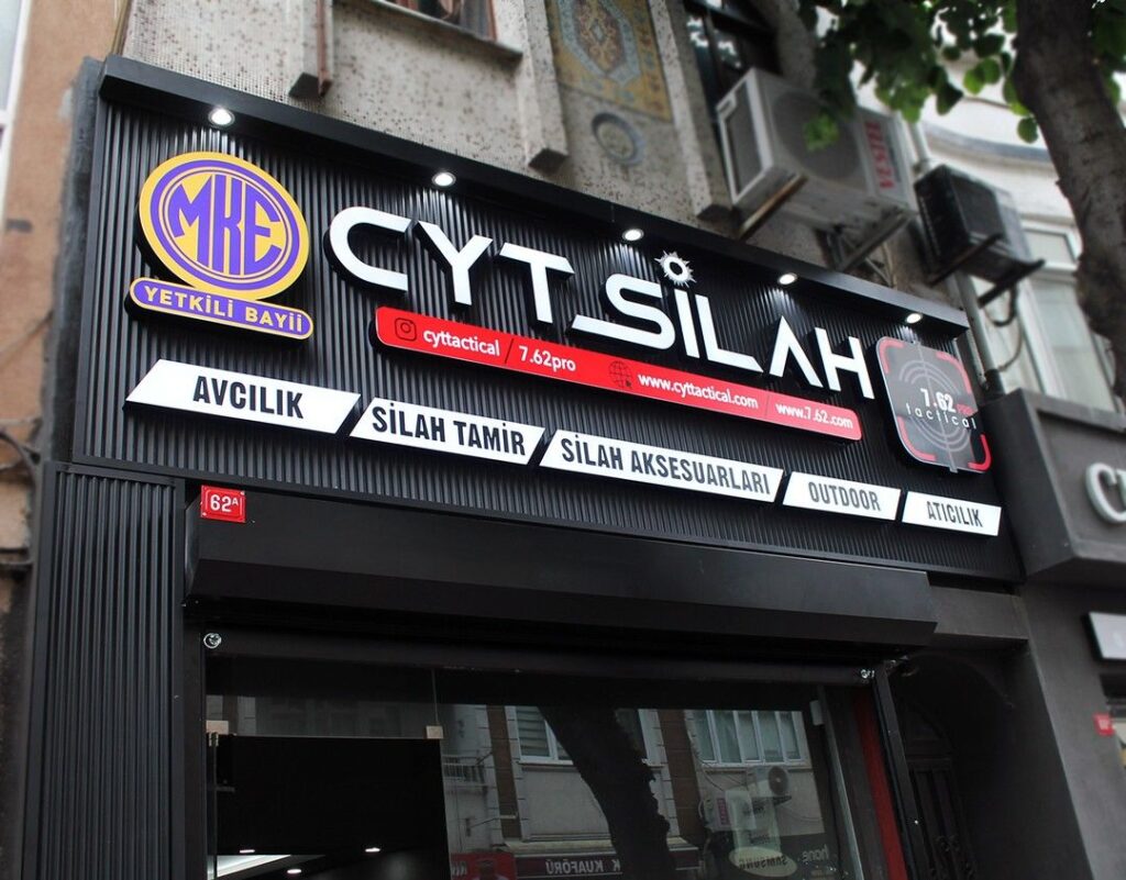 Acrylic LED Sign Boards in Ahmedabad: Benefits, Types & Uses